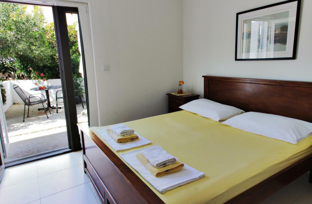 Apartments Giardino Hvar Town Esterno foto